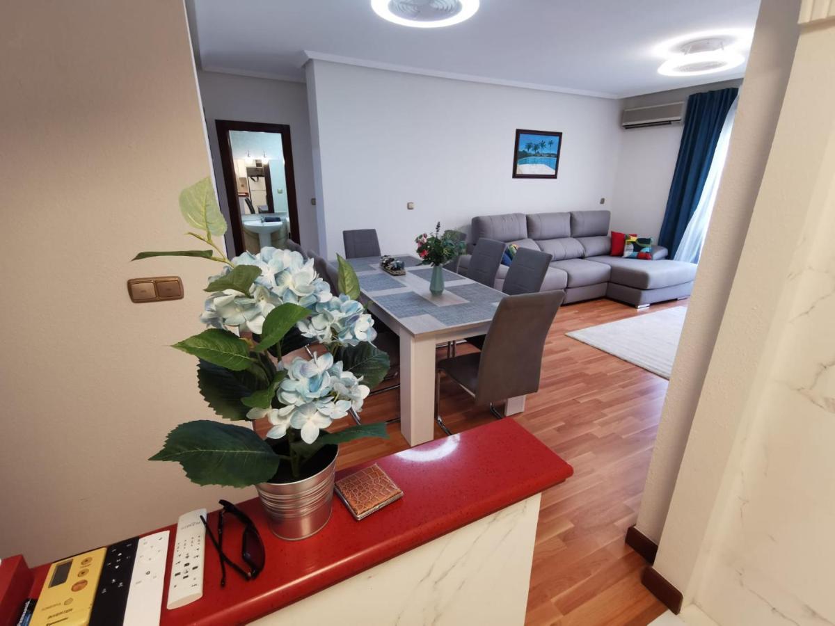 Bonita Apartamento Torrevieja Extérieur photo